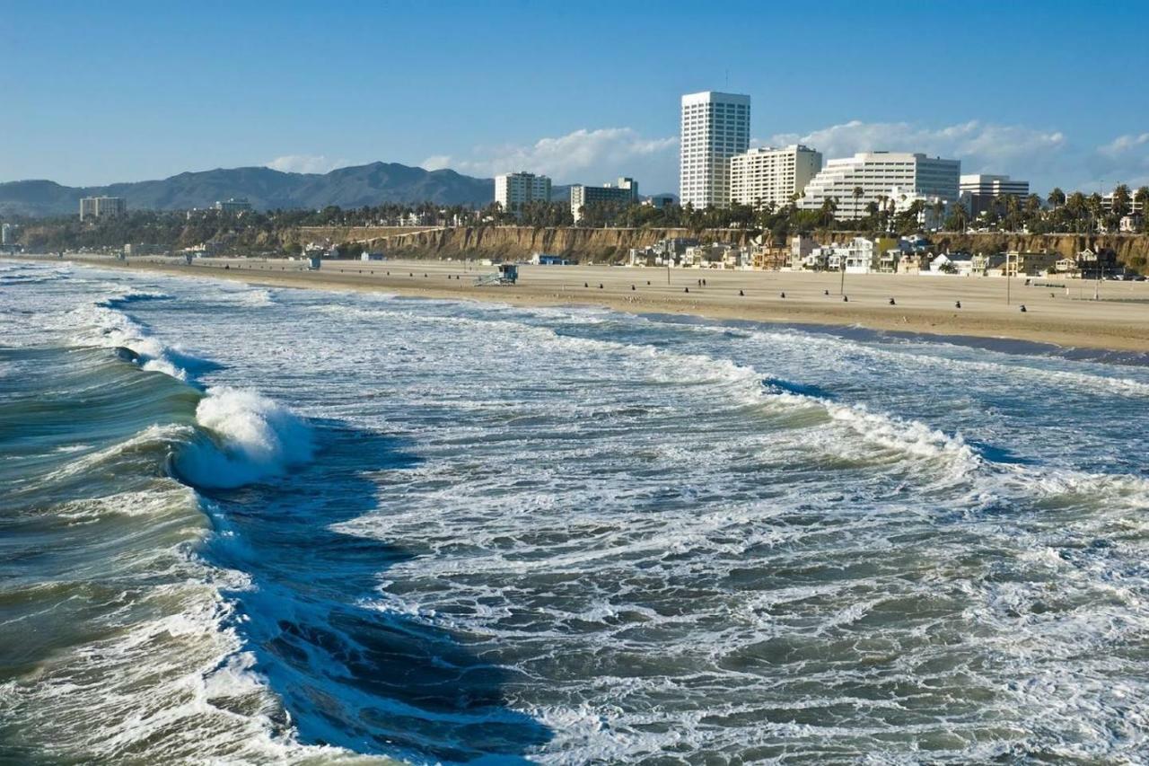ロサンゼルス2Bdr & Parking 5-10Min To Santa Monica Pierアパートメント エクステリア 写真